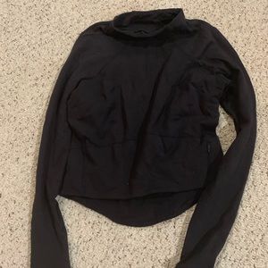 Lululemon running shirt